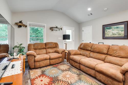 Tignall House | Hunt & Fish! Home < 1 Mi to Broad River Campground