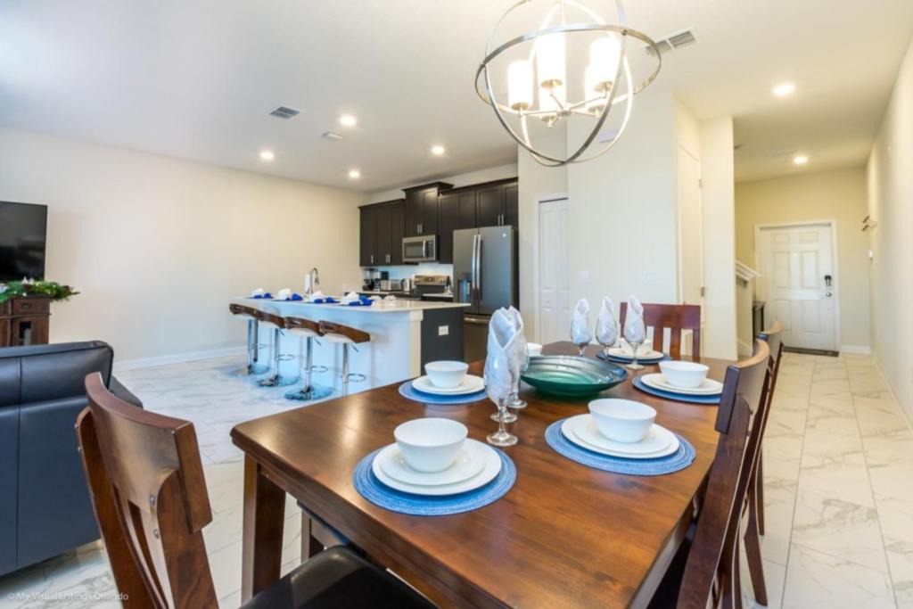 Davenport Villa | Imagine Your Family Renting This Luxury Contemporary Style Home on Champions Gate Resort, Orlando Townhome 2825