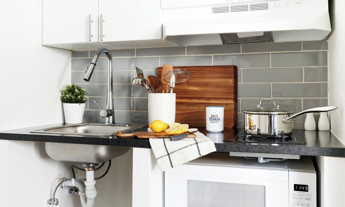 Auburn - Opelika Hotel | InTown Suites Extended Stay Auburn AL - Auburn University