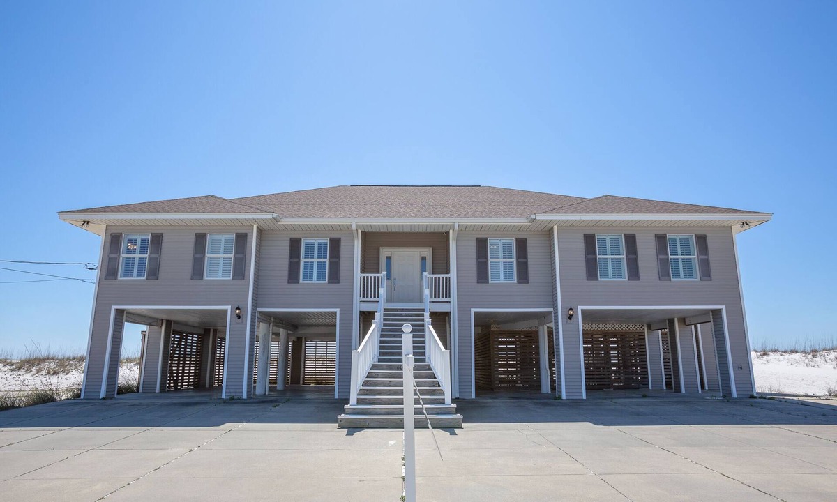 Villa Segunda House | Inviting and Charming Gulf Front Home | Spacious Kitchen | Perfect Gulf Views