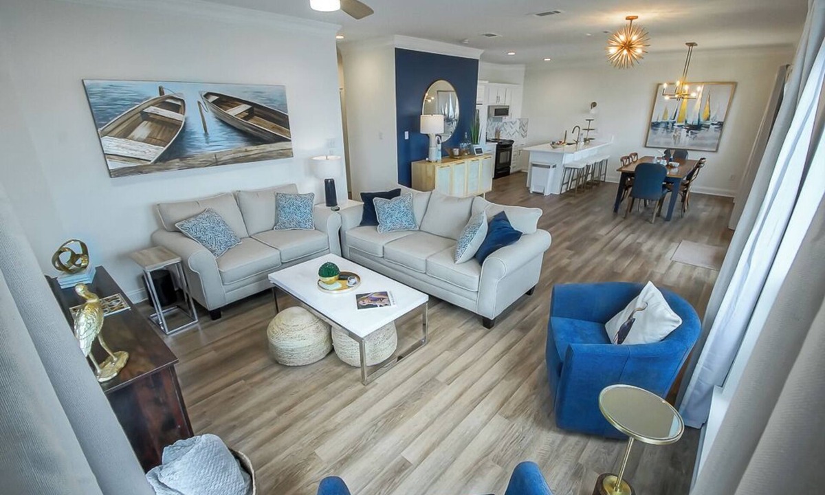 Jarreau House | It's About River Time, a 3BR/3BA house on False River, fenced yard & large pier!