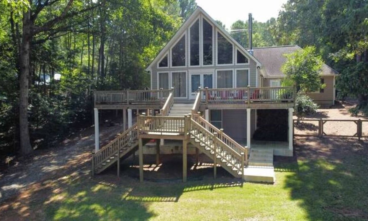 Buckhead House | Lake House near Sugar Creek Marina