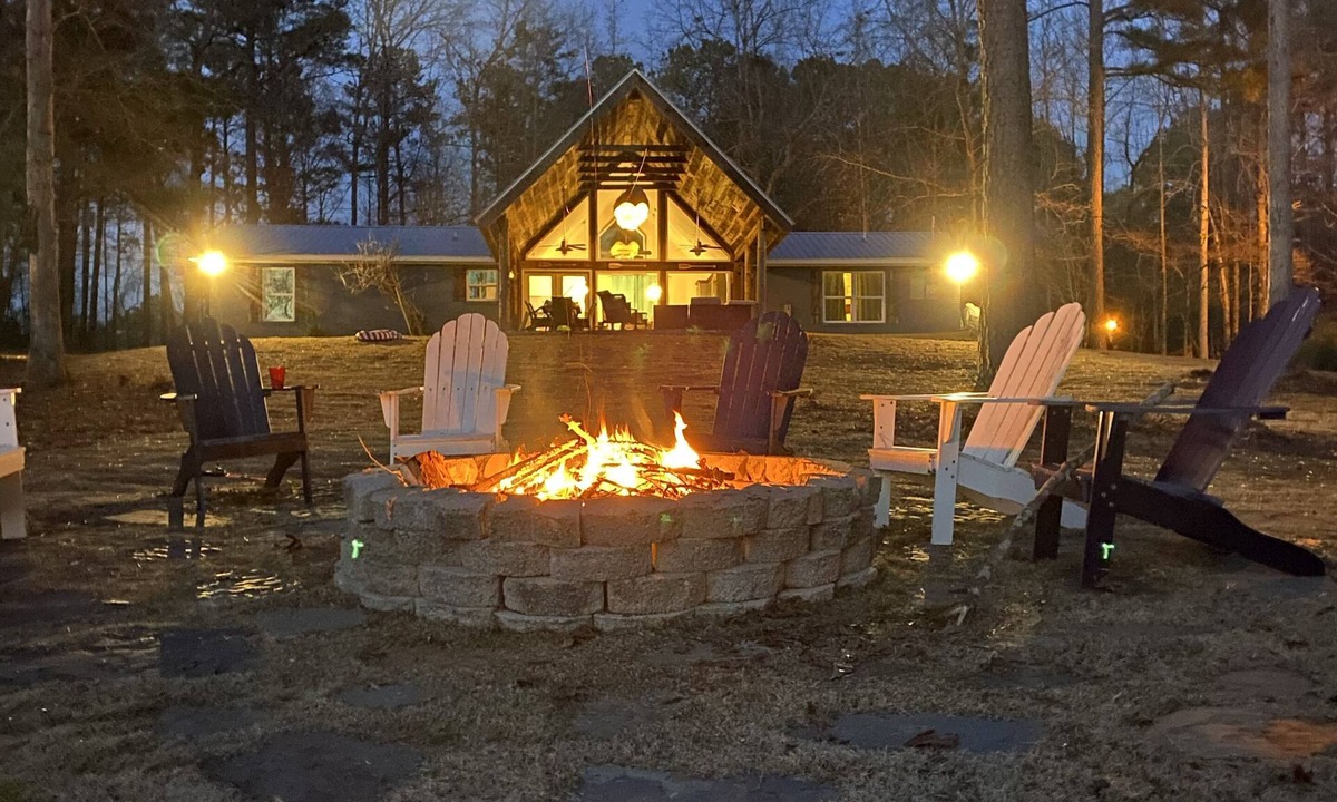 Jacksons' Gap House | Lake Martin home, lakefront, renovated house, no stairs- beach area
