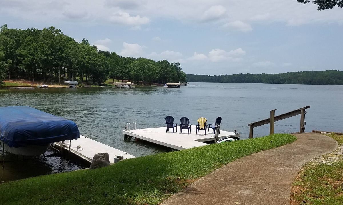 Eatonton House | Lake Oconee - Lake Front Home
