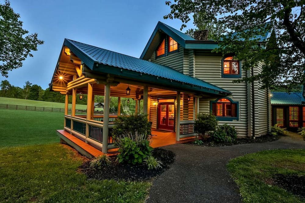 Ellijay Cabin | Lakefront Log Elegance: True Cabin with Hot Tub and Sauna Amidst Mountain Views