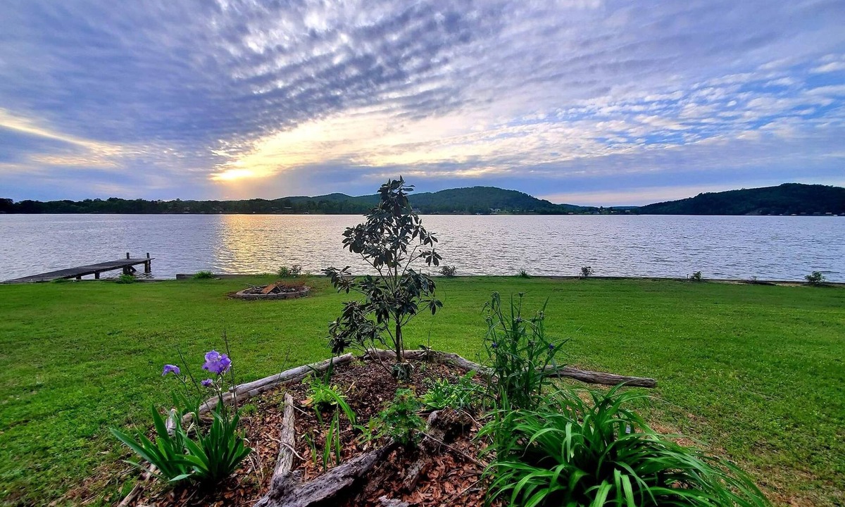 Blue Mountain Cabin | Lakeside Retreat on Neely Henry Lake by RedAwning