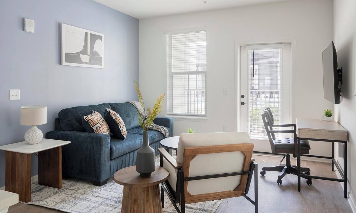 Ono Island Apartment | Landing | Beautiful 2BD, Clubhouse, Pool