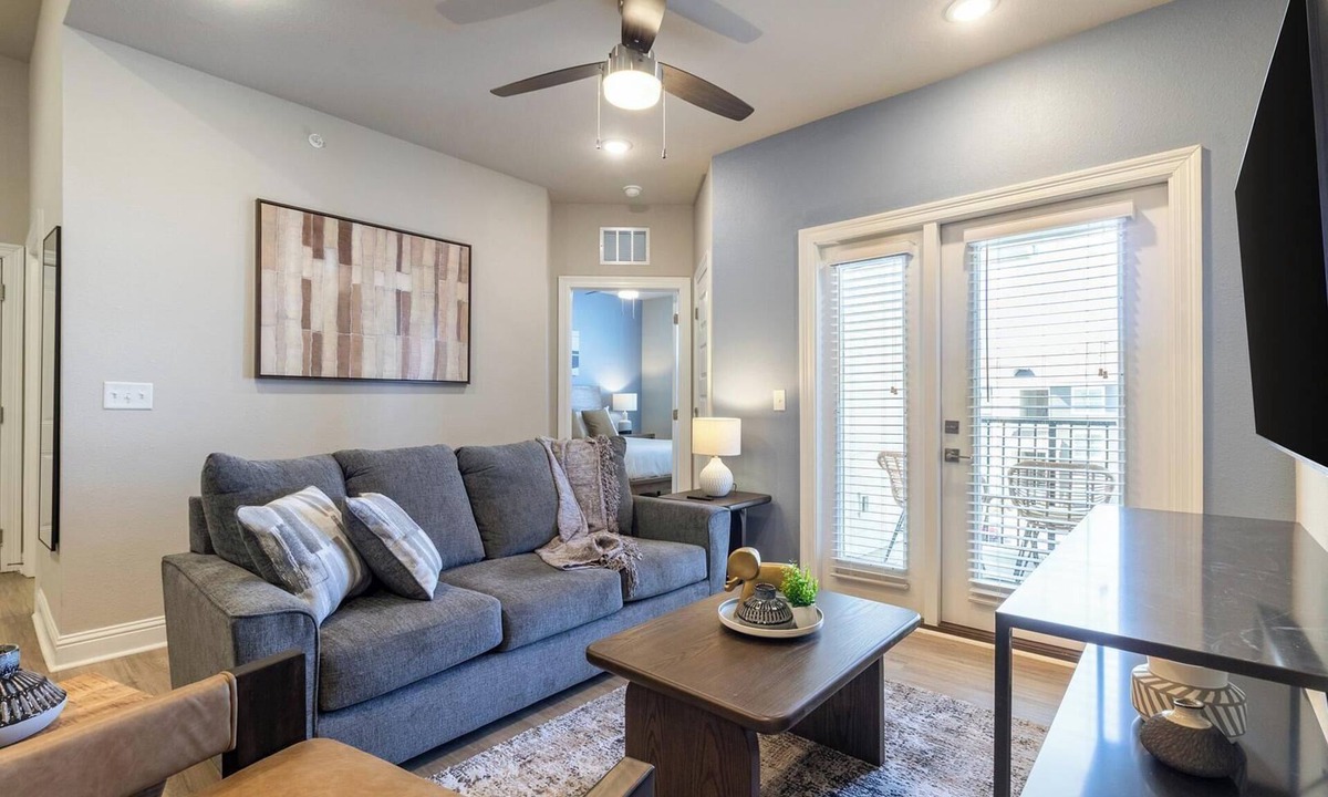 Crestview Apartment | Landing | Beautiful 2BD, Gym, Game Room