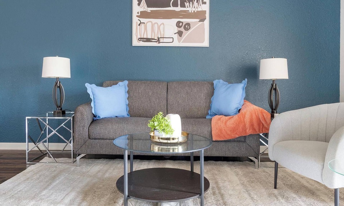 Stockbridge Apartment | Landing | Chic 1BD, Tennis Court, Clubhouse