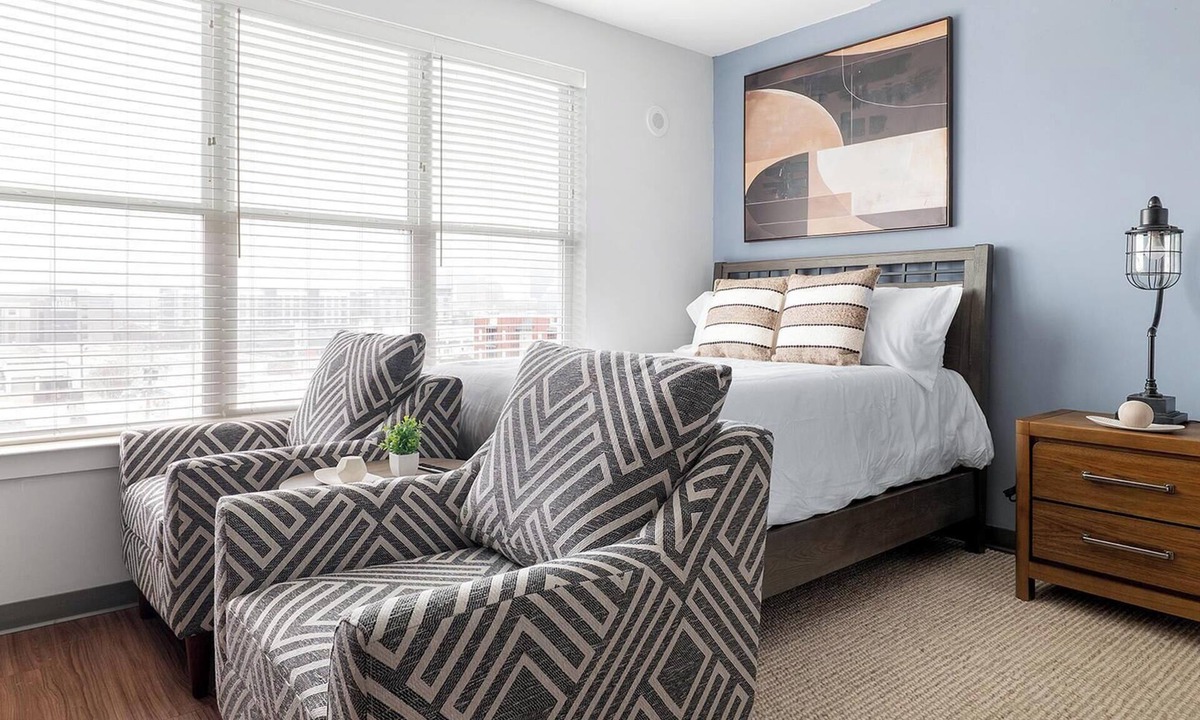 Five Points South Apartment | Landing | Chic Studio, Yoga Studio, Pool