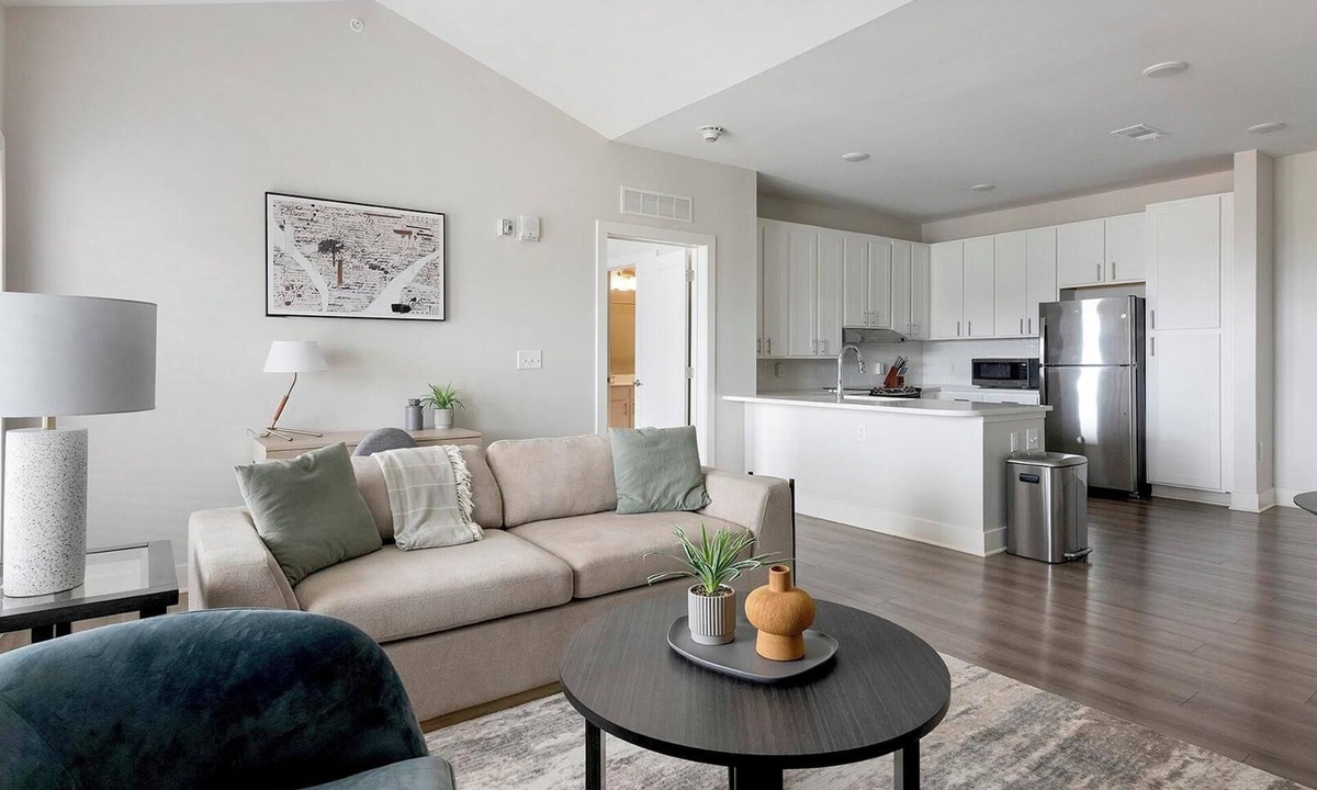Belle Mina Apartment | Landing | Modern 1BD, Courtyard, Gym