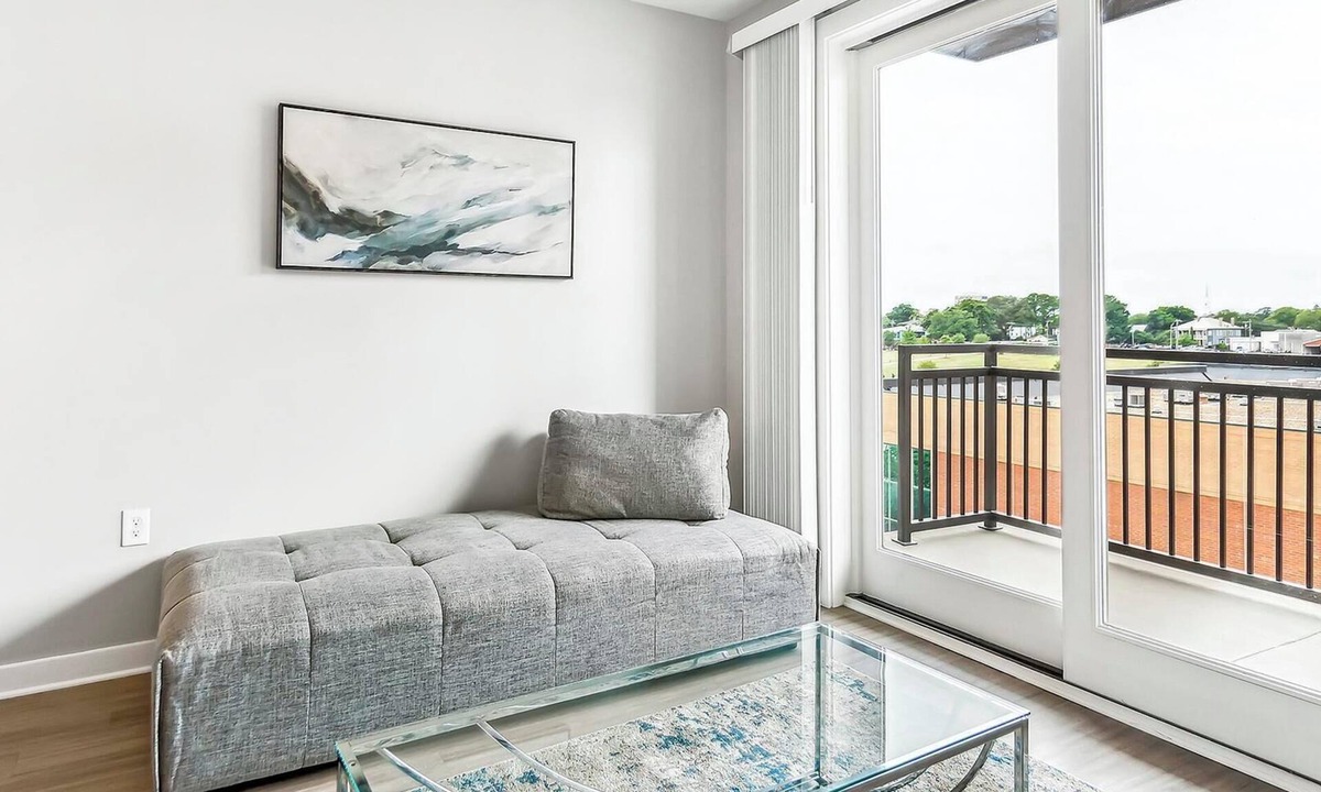 Hitch Village - Fred Wessels Homes Apartment | Landing | Spectacular 1BD, Courtyard, Clubhouse