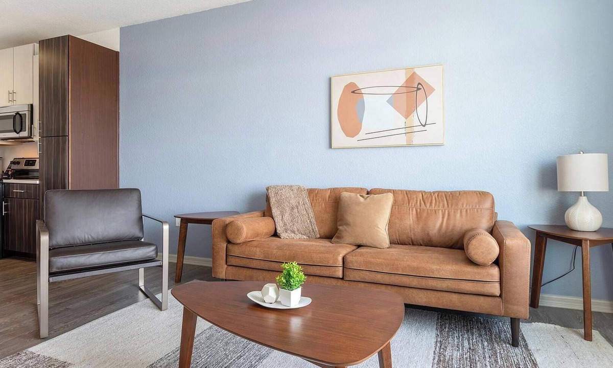 Fairvilla Apartment | Landing | Stunning 1BD, Gym, Clubhouse