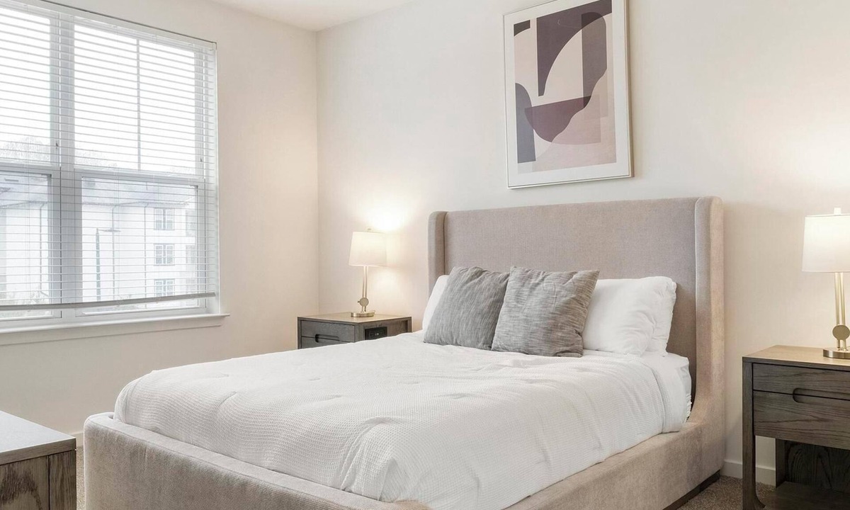 Mableton Apartment | Landing | Stunning 2BD, Yoga Studio, Gym