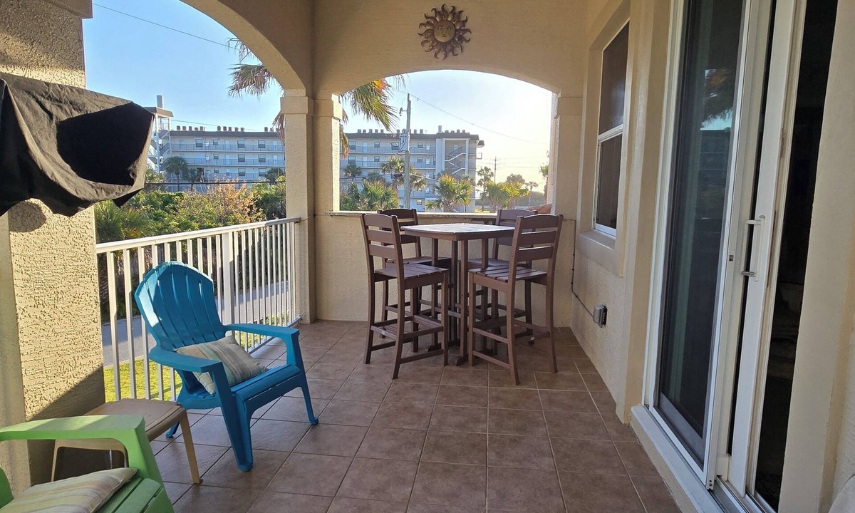 Avalon by the Sea House | Large 2-bedroom pool house just seconds from secluded beach in Ormond By The Sea