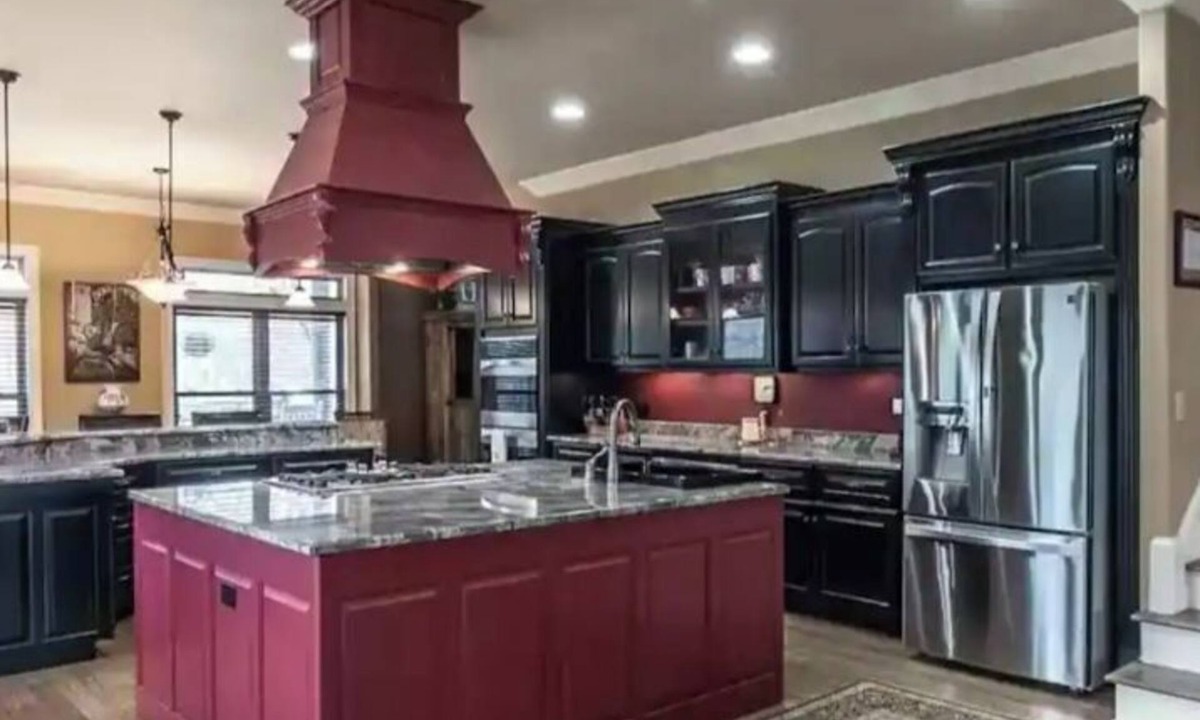 Rogersville House | Large Home on Bluewater/Sleep 24/with boats