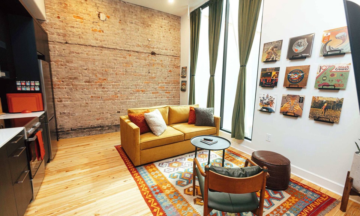 Central City Apartment | Loft 303 - The William - Atrium - Chic - Walkable