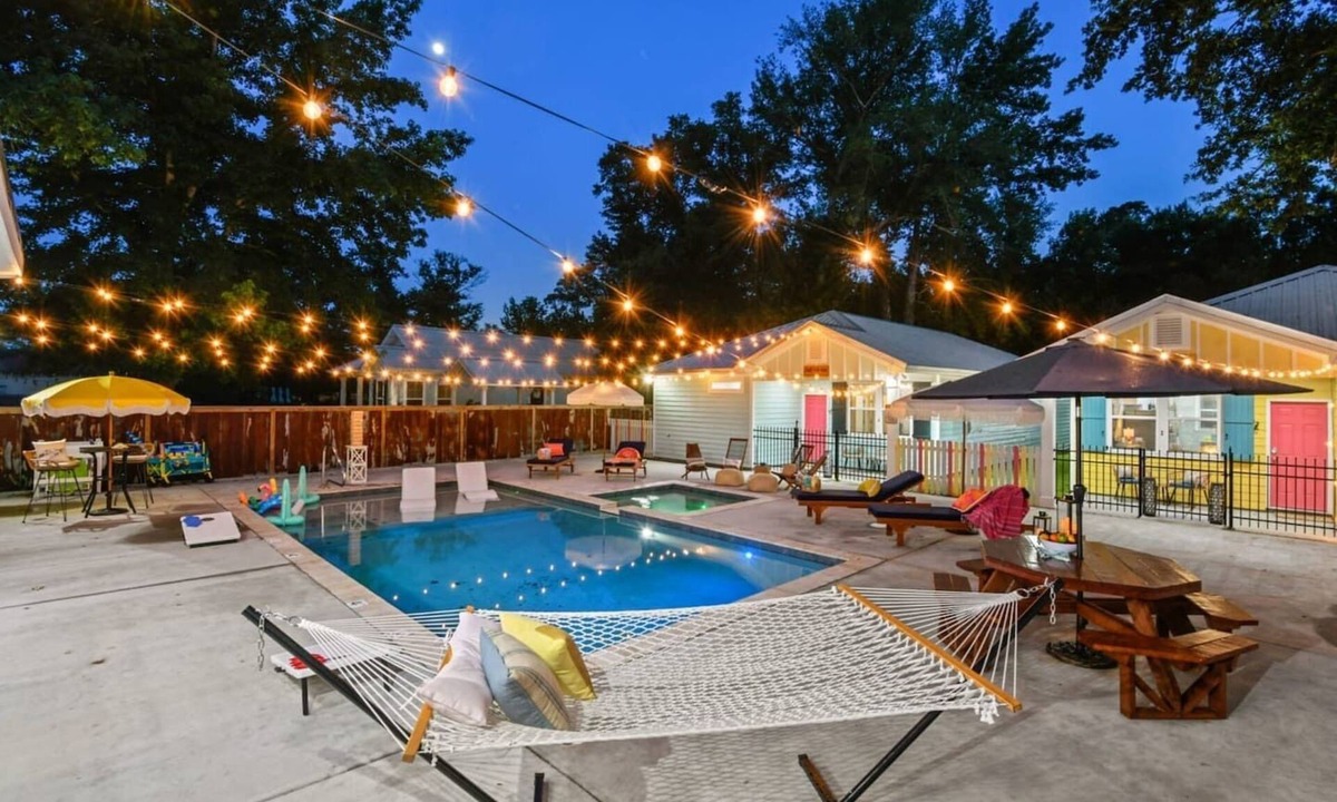 Bay St Louis Ski Chalet | Luxurious Coastal Retreat for up to 22 Guests!