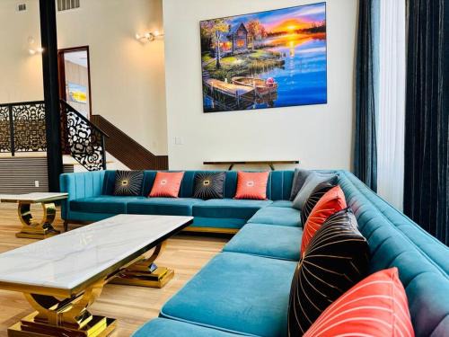 Alexander City House | Luxury Downtown Home Near Lake Martin