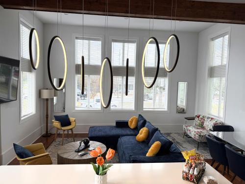 Faubourg Marigny Bed & Breakfast | Luxury Spacious Home - 3 Block Walk to French Quarter
