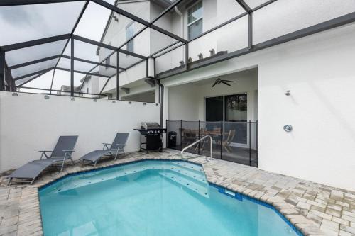 Davenport House | Magic Mirage by AvantStay Group Retreat Private Pool Resort Access