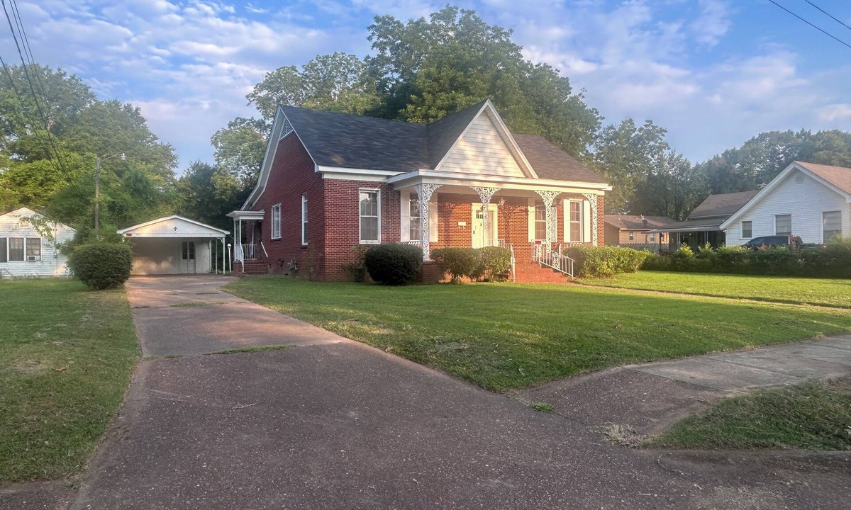 Grenada House | Magnolia State Winter Escape – Beautiful 3BR Family Home