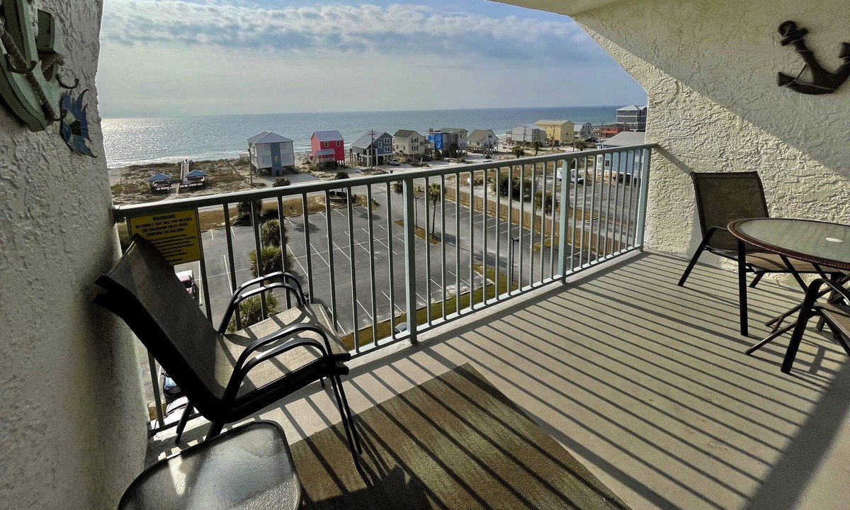 Ono Island Condo | Make waves this Summer at GSSRC-Gulf Shores, AL-so many amenities & affordable
