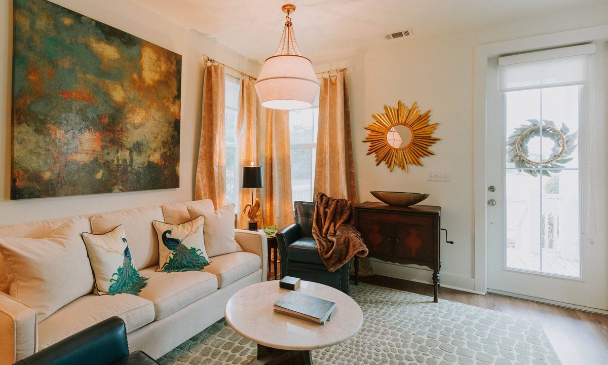 Ocean Springs Cottage | Mermaid's Muse - Includes GOLF CART! Close to beach & downtown Ocean Springs!
