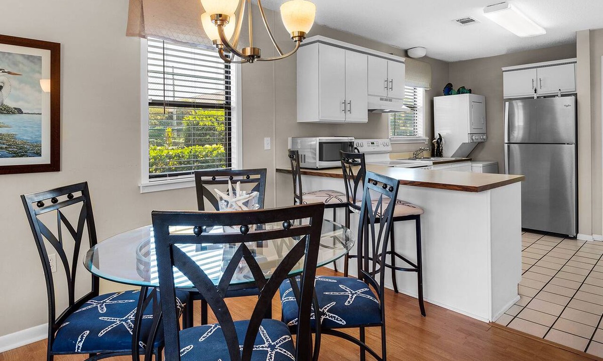 Seagrove Beach Condo | Minutes from the Beach, Ground Floor Unit, 2 Pools + Free Attraction Tickets!
