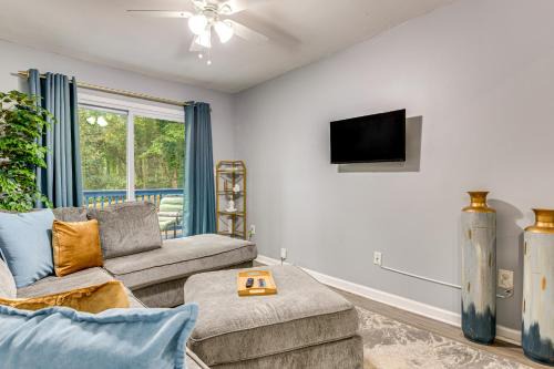 East Side House | Minutes to Hospitals: Atlanta Home w/Deck + Grill
