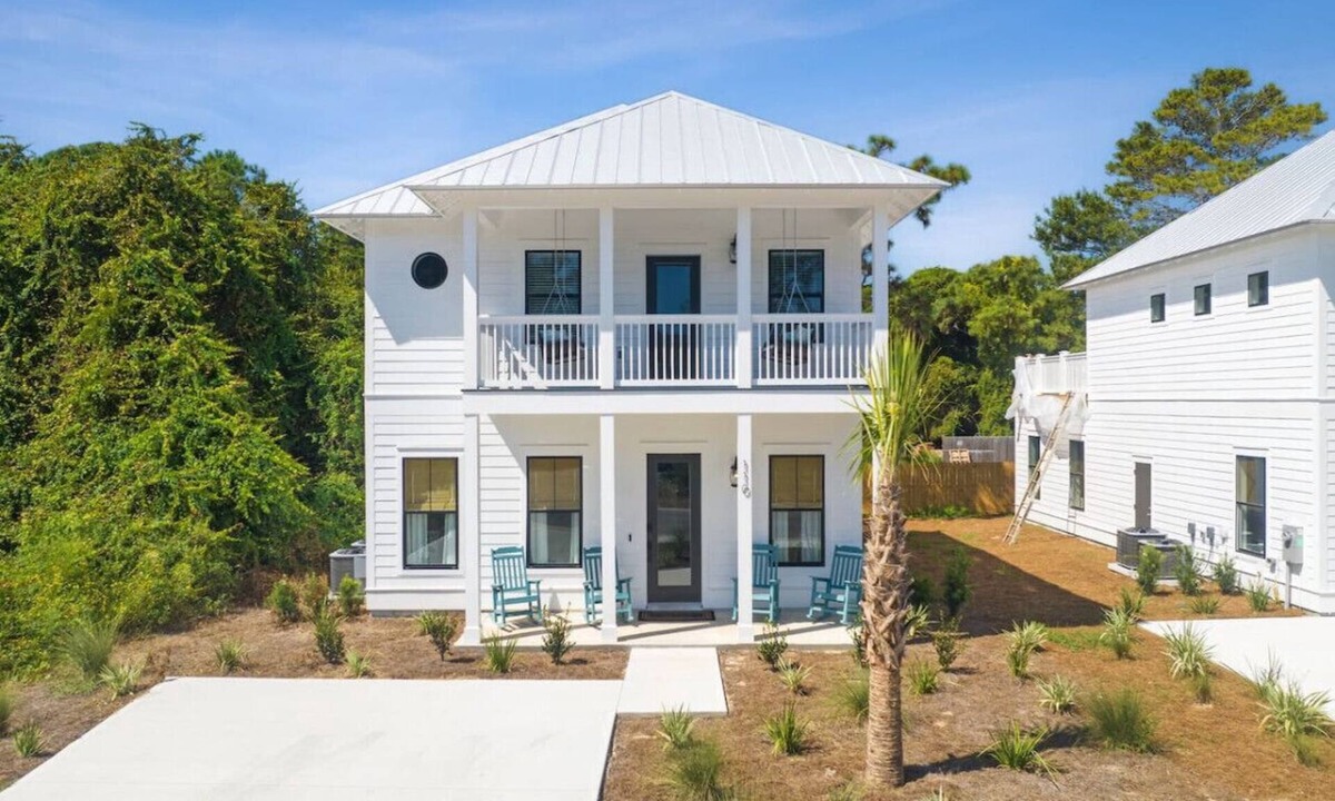 Miramar Beach House | Miramar Beach Luxe Retreat 3BR/3.5BA