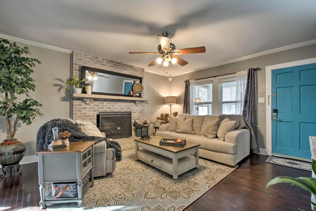 Florence House | Modern Florence Getaway w/Patio & Grill!