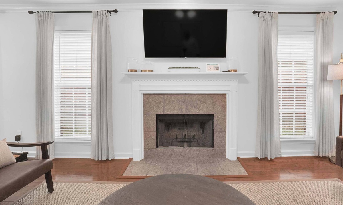 Gunter Afs House | Modern Home Near EastChase & Maxwell AFB