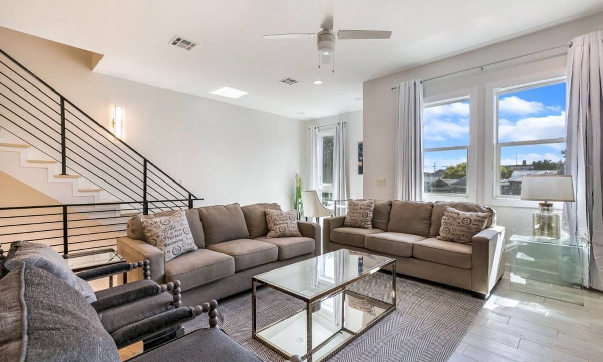 Mid-City House | Modern Living in Mid City