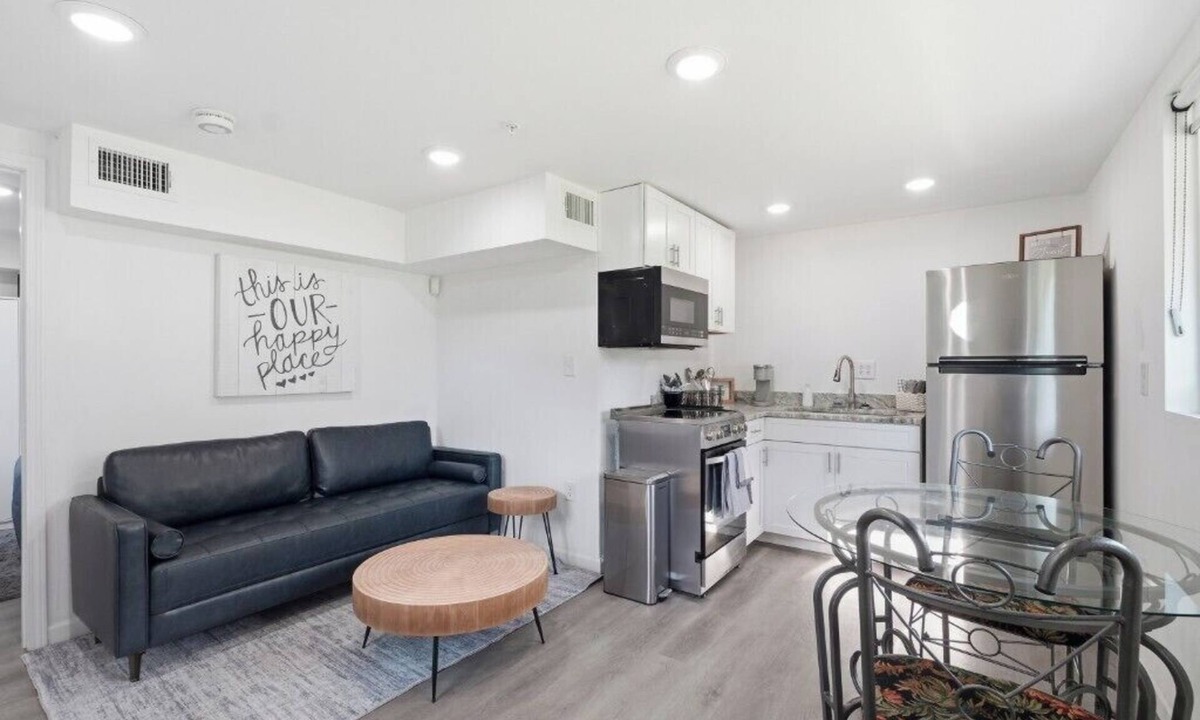 Pine Bluff House | Modern Pine Bluff Retreat - Near Hospital & Casino