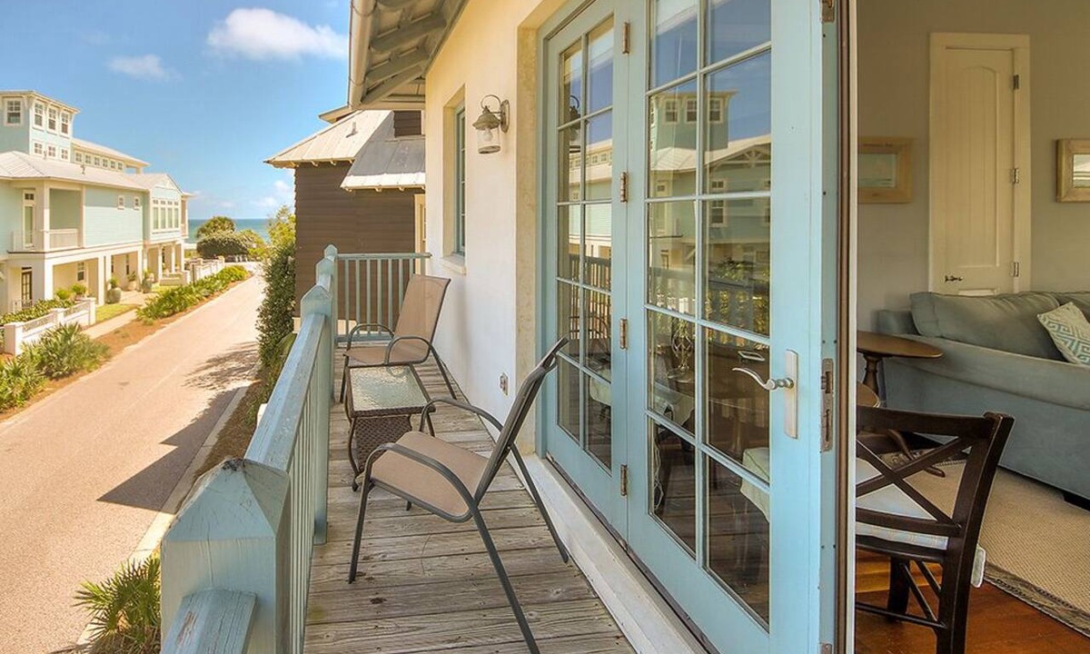 West Panama City Beach Apartment | Moreland Carriage House - Close to Beach & Playground! Free Bikes/Fitness/Tennis