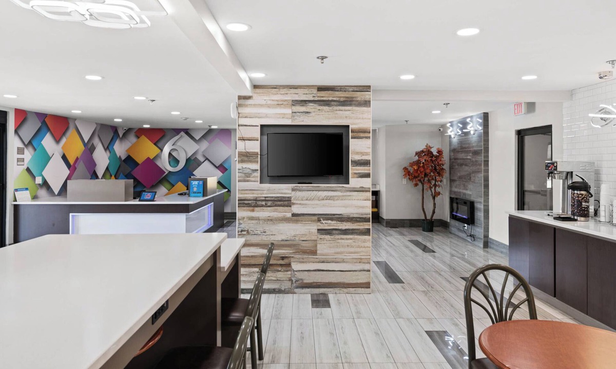 Prattville Hotel | Motel 6 Prattville, AL