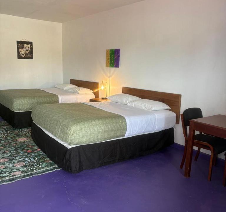 Marksville Hotel | Motel Masquerade