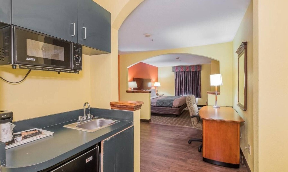Madison Hotel | MY HOME & SUITES MADISON
