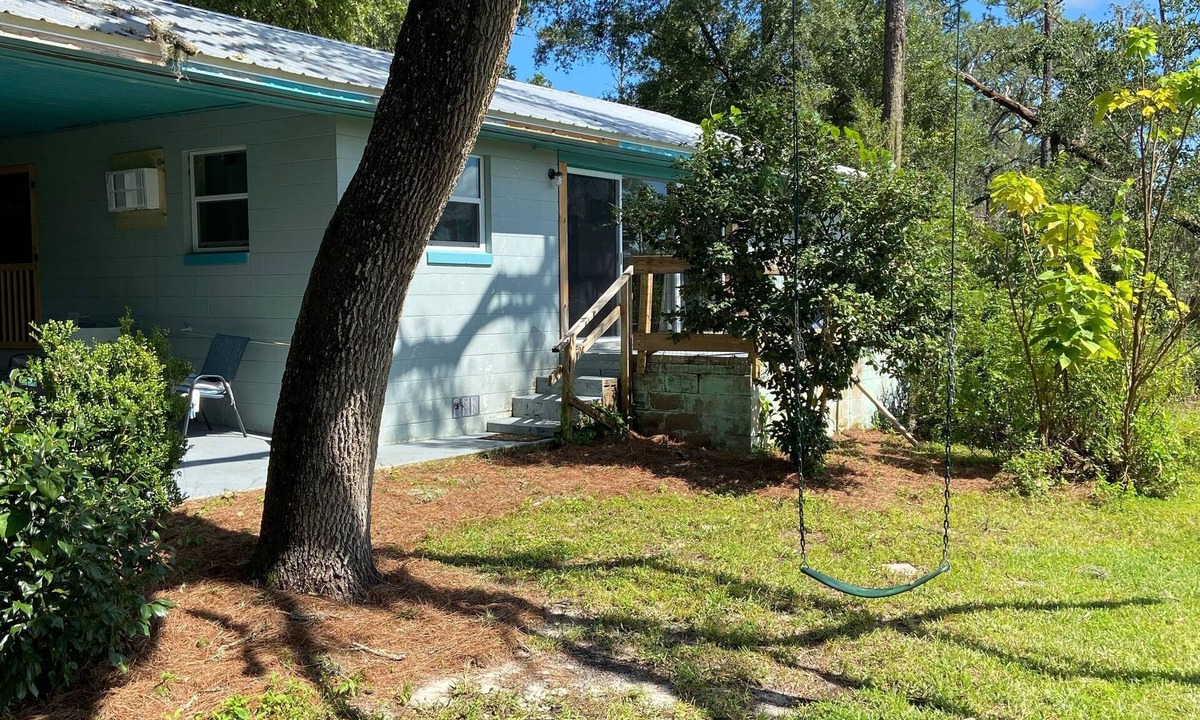 Interlachen Cottage | Nature Lover’s Cottage at Penner Pond, Ocala Forest/Rodman Dam
