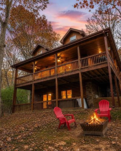 Blue Ridge House | Near Toccoa River Game room Fire pit Hot Tub