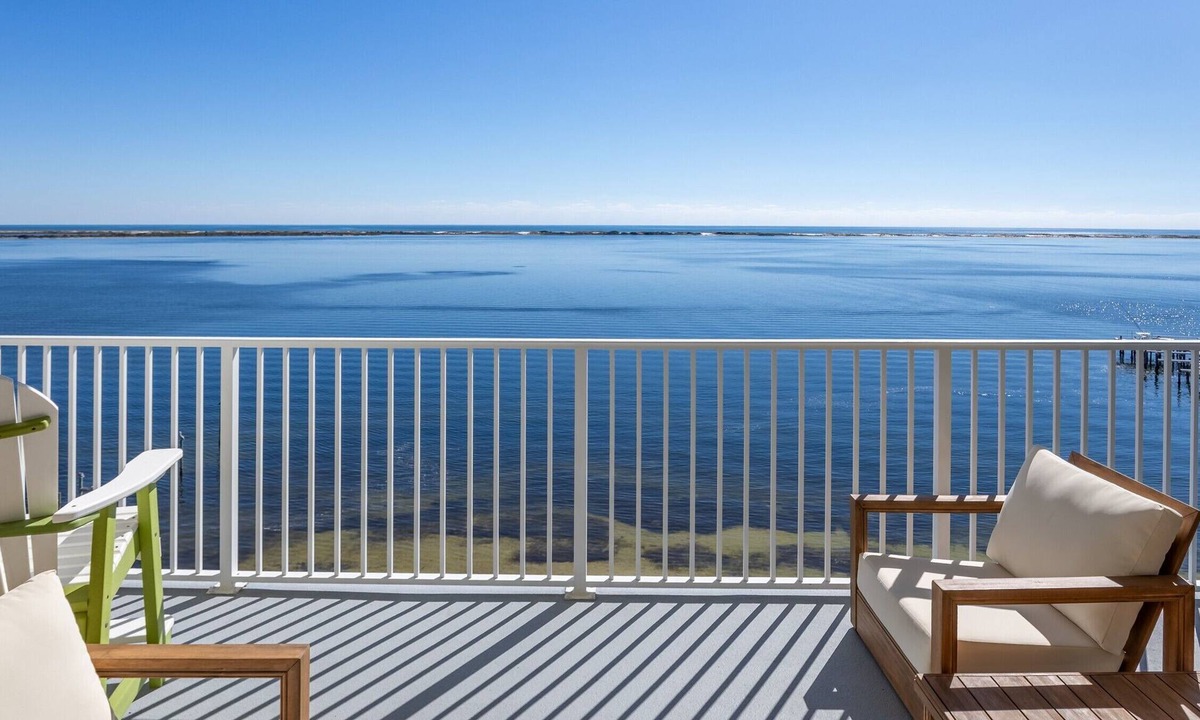 Ono Island Condo | Newest 3 BR Waterfront Condo with Jaw Dropping View & Beautiful Interior!