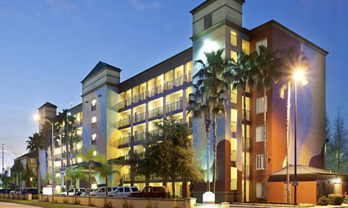 Florida Center Resort | NewYears wk Orlando Sunshine Resort 2bdrm 2bth sleeps 8 Villa 12/27/26-1/2/27