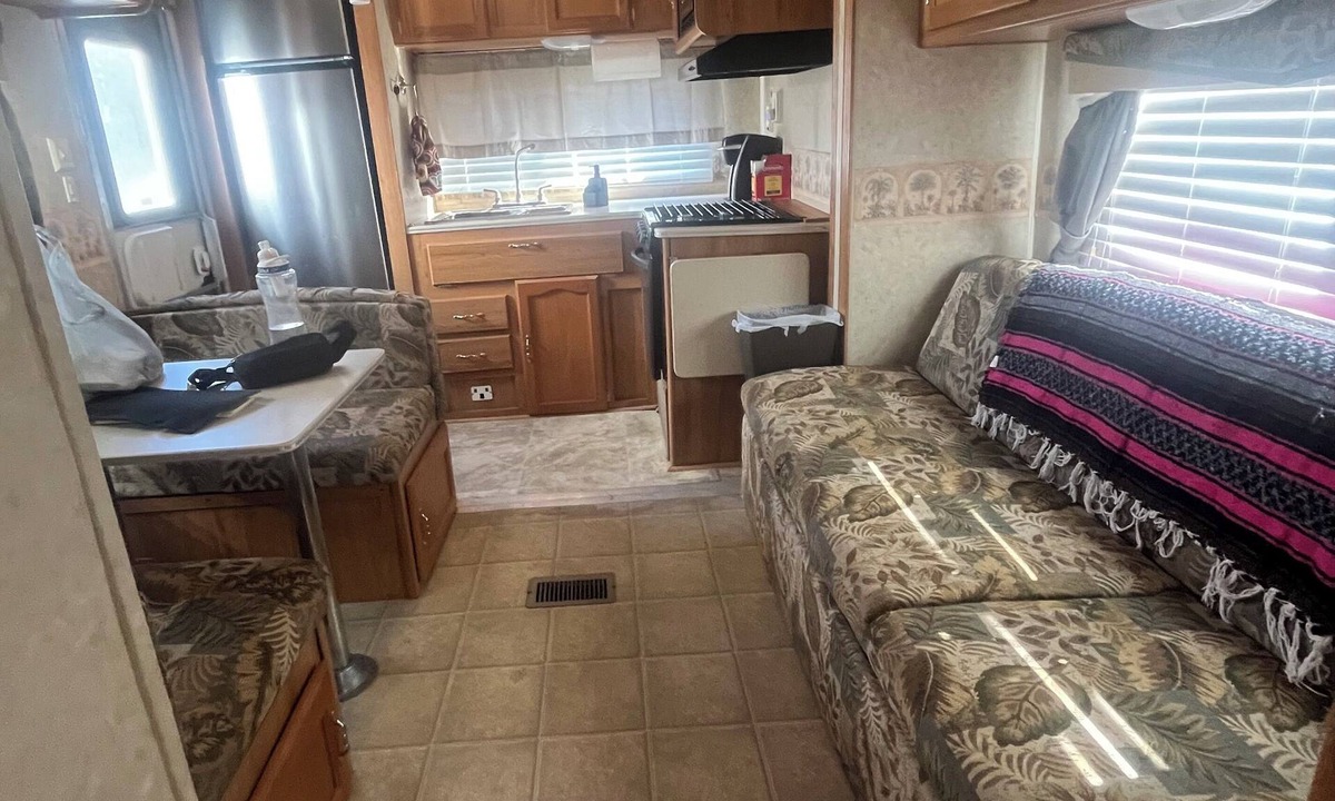 Cameron RV Rental | Nice campground with AC in charming Cameron next to beach and LNG plant.