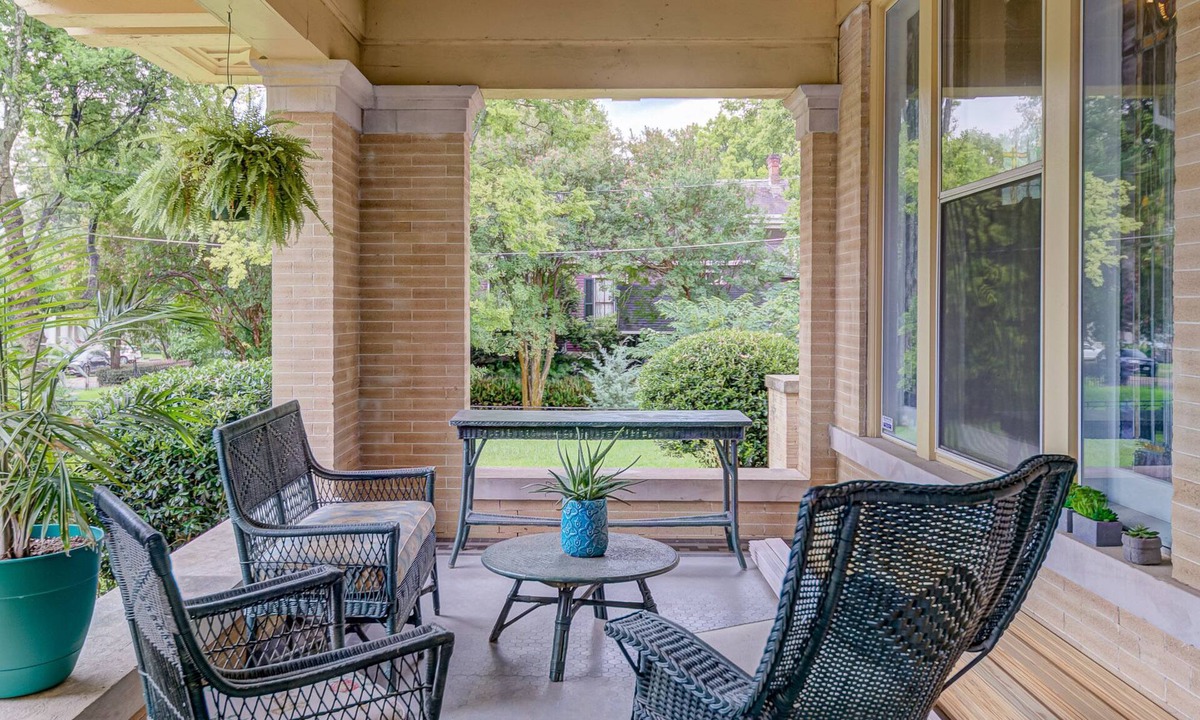 Vicksburg Bed & Breakfast | Oak Hall Mansion and Boutique Hotel