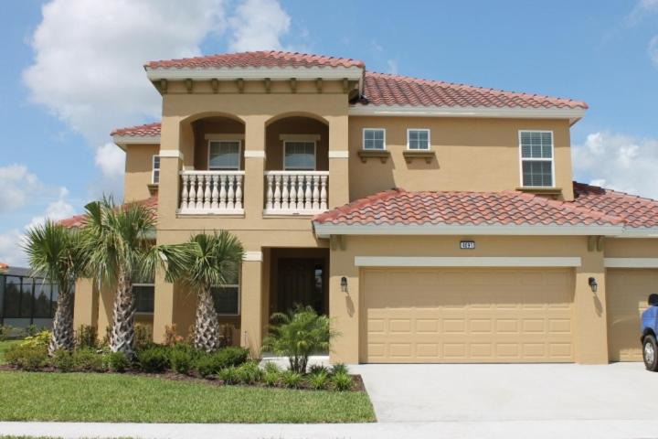 Loughman Villa | Ospreys Landing at Solterra Resort home