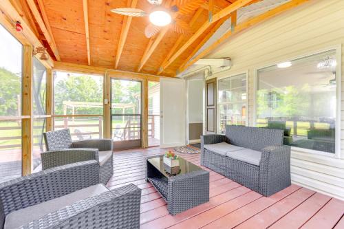 Palatka House | Palatka Hideaway w/Fireplace & Private Porch