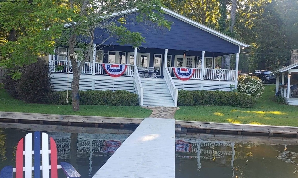 Smith Mountain Estates House | Peaceful lake house with private boat ramp and 2 docks