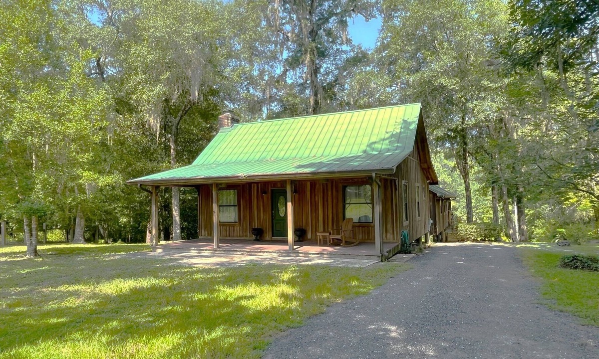 Waynesville House | Peaceful River Retreat Direct access to the beautiful Satilla River