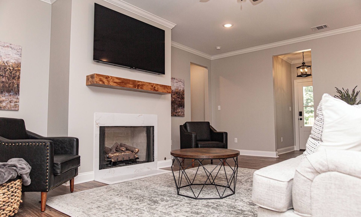 Ruston House | PeachyPointe- New-Cute&Cozy-3Bedroom- Sleeps 6-Fenced In backyard-NearLaTech!